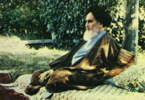 Khomeini-Postcard-france