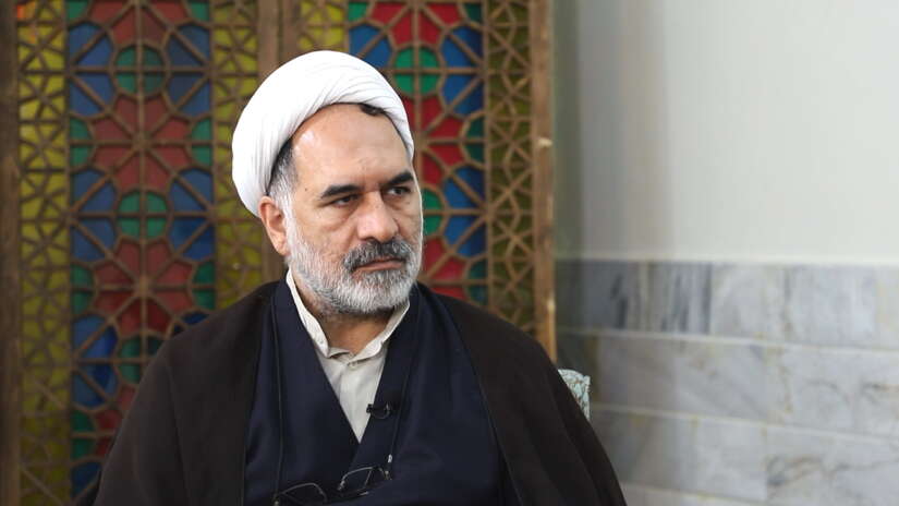 مهراب صادق‌نیا